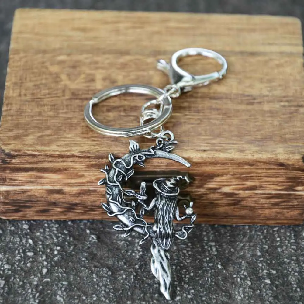 Nostalgie 1 Stück Wicca Mond Halloween Hexe Schlüsselhalter Zauberer Herren Damen Metall Schlüsselanhänger Gothic Schmuck