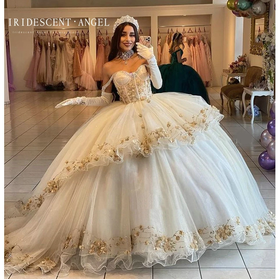 Opalizująca ukochana suknia balowa z odkrytymi ramionami Quinceanera sukienki białe aplikacje Grils Brithday suknia wieczorowa Vestidos De Fiesta