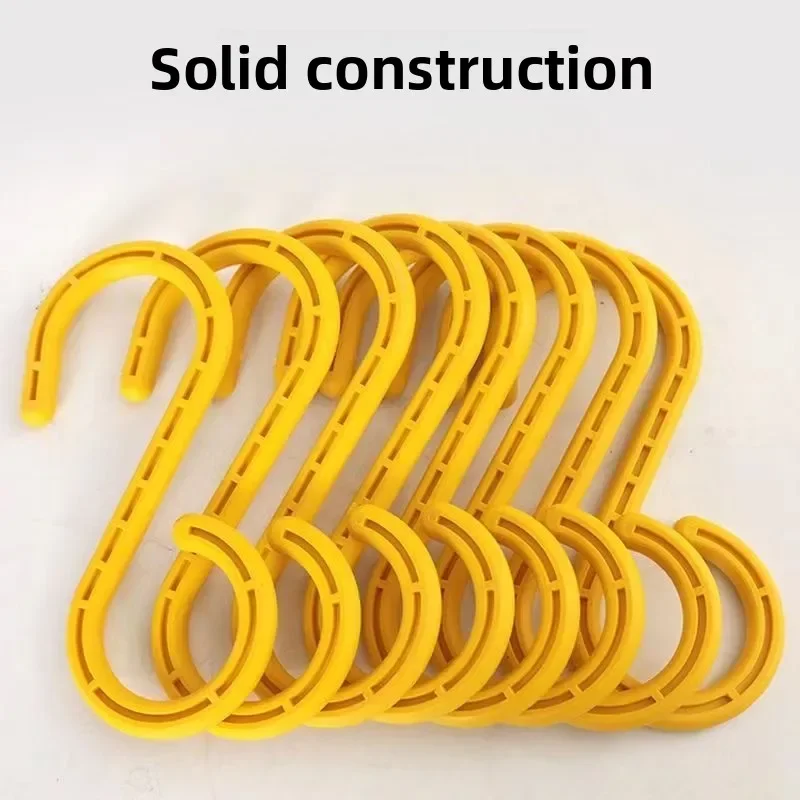 SPlastic large curved hooks for scaffolding, construction site hooks, and mining insulated wire and cable hooks