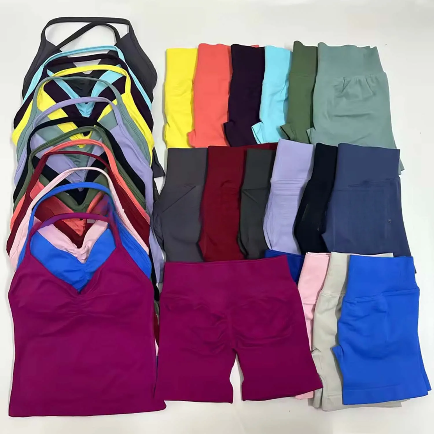 2 pezzi Set sportivo da impatto Canotta senza schienale da donna Top da yoga Vita alta Scrunch Pantaloncini senza cuciture Set da palestra sportivo Set da allenamento per abbigliamento sportivo