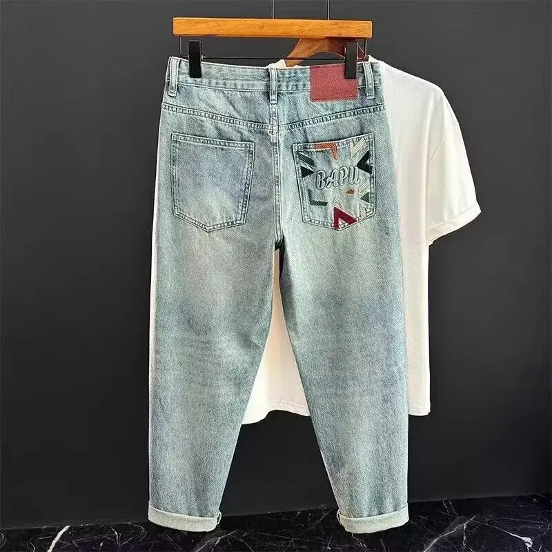 

Retro American Waed Embroidered Denim Jeans Men's Trendy Loose Straight Harem Pants Long Trousers Youth Wear Winter Season