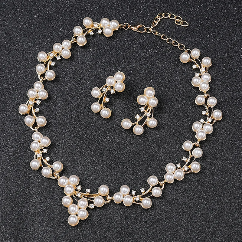 3Pcs/set  Women Fashion Pearl Necklace Earrings For Versatile Jewelry Set Bridal Wedding Jewelry Accessories