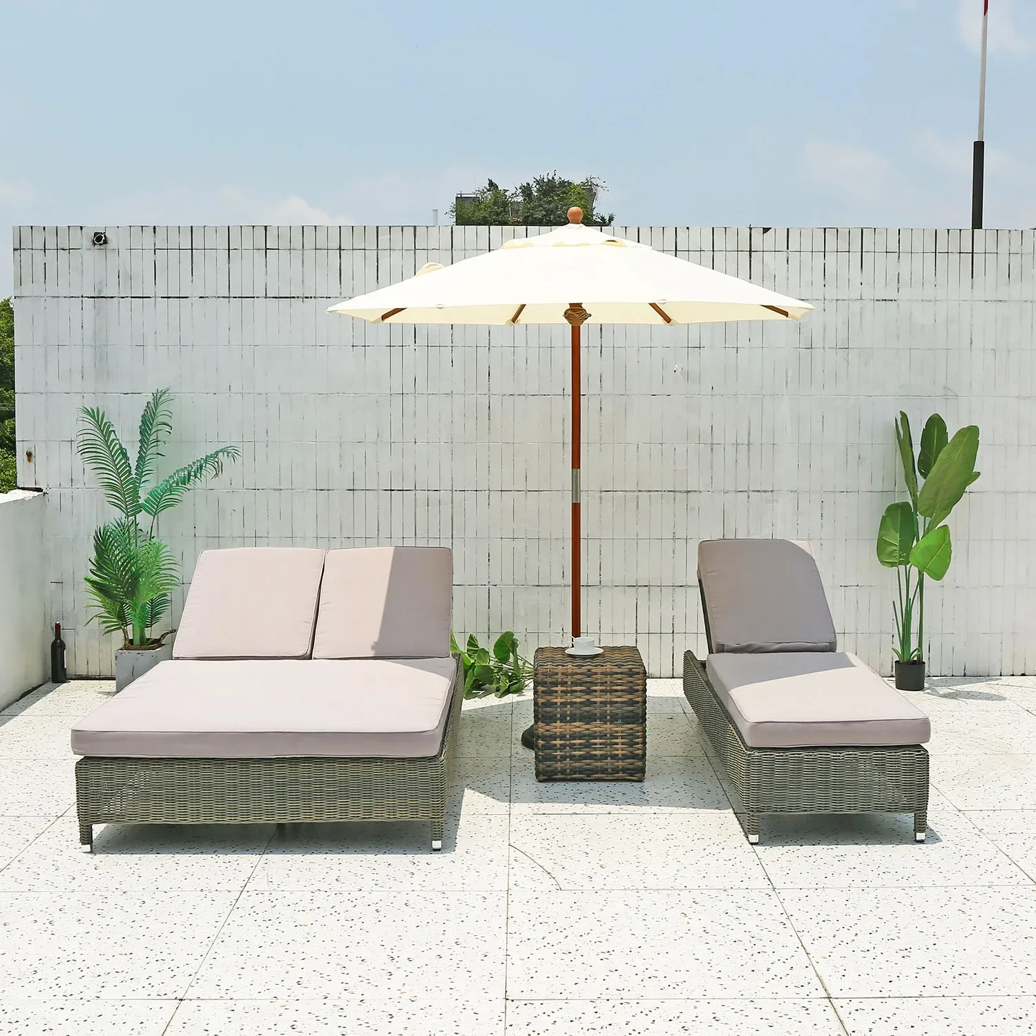 2026 Sofa Bed Sun Lounger Outdoor Sunbeds Sofa Furniture Couture Sky Beach Seaside Poolside Swimming Pool Bed Sun Lounger
