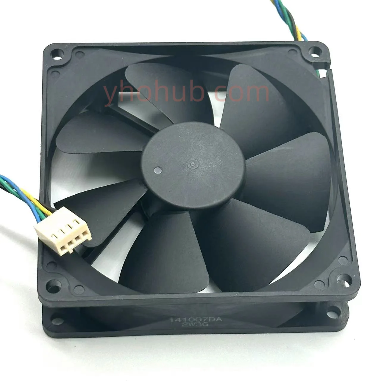 Y.S.TECH  FD129225LB DC 12V 0.15A 4-Wire 92x92x25mm Server Cooling Fan