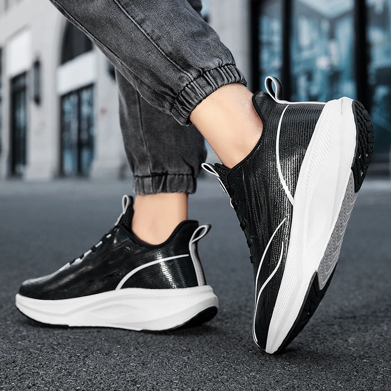 Nieuw Merk Heren Dames Sneakers Ademende Comfortabele Mesh Casual Hardloopschoenen Mode Outdoor Herenschoenen