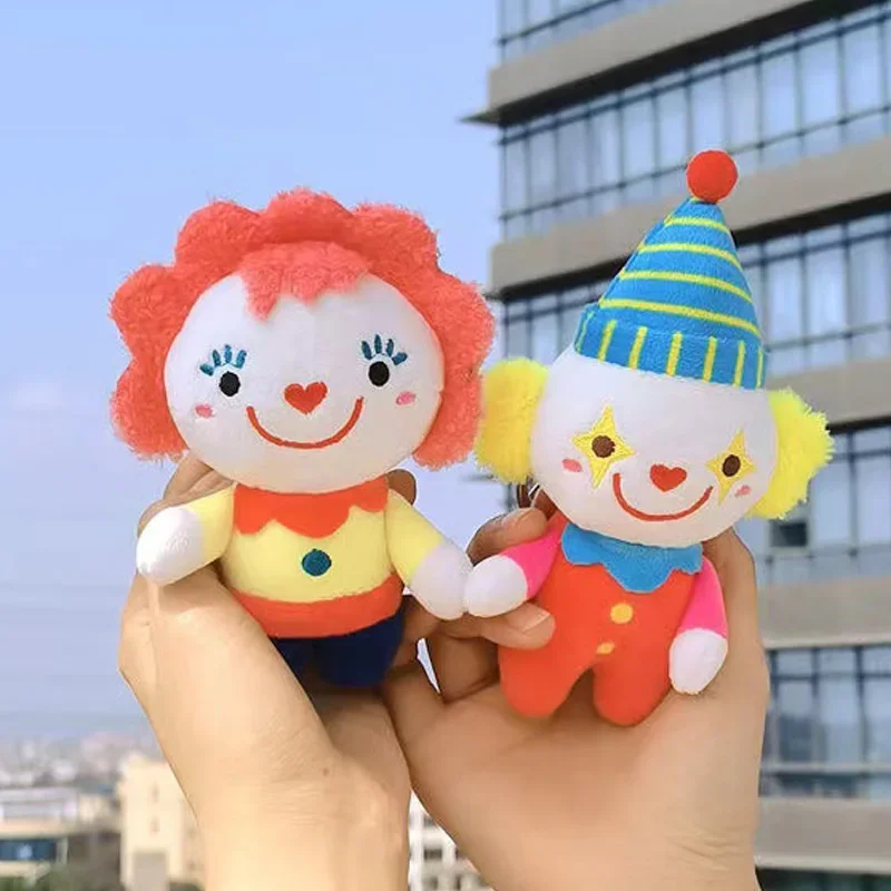 12 センチメートルピエロぬいぐるみかわいいぬいぐるみ人形ソフトぬいぐるみアニメ Peluche フィギュアキーホルダーペンダント子供クリスマス誕生日ギフト