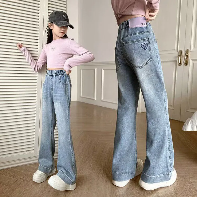 UNITIM Herbst Kinder-Jeans mit Liebes-Stickerei, Gerade Hosen für Junge Mädchen, Lose Elastische Taille, Denim-Hosen für Junge Teenager-Mädchen – Detail 13