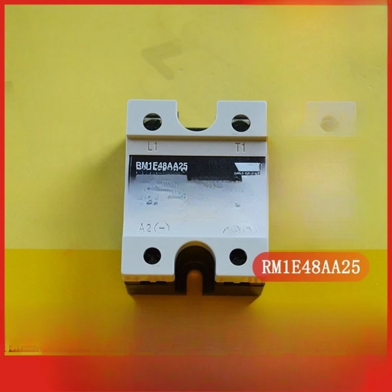 

Parts for CARLO GAVAZZI RM1E48AA25 Solid State Relay
