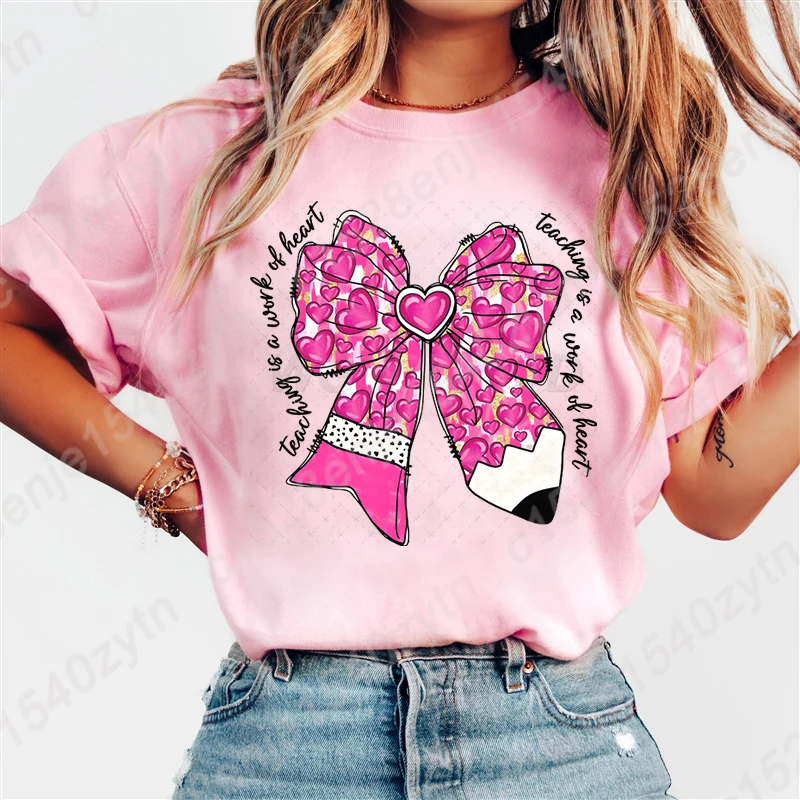 

Teacher Valentine T-shirts, Pink Bow Pencil Heart Print Women T-shirt, Short Sleeve Casual Crew Neck Tees, Retro Teacher T-shirt