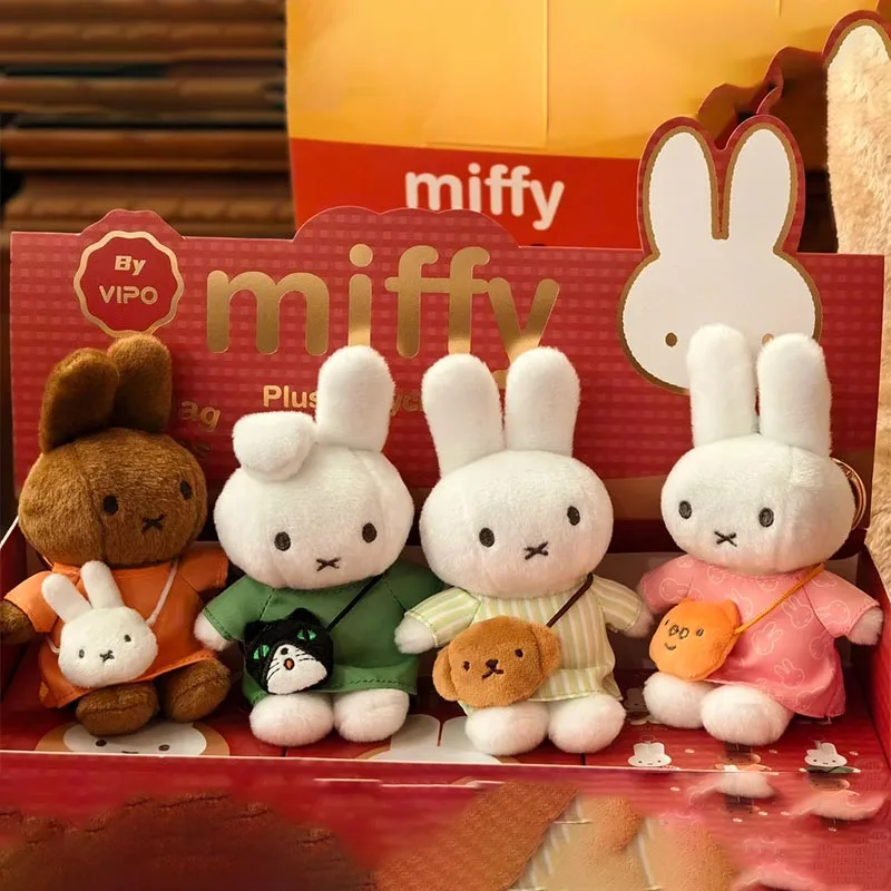 

Новая оригинальная плюшевая кукла Miffy Travel Series, брелок в слепой коробке, аниме-фигурки, украшение для куклы, рождественский подарок, кавайные игрушки