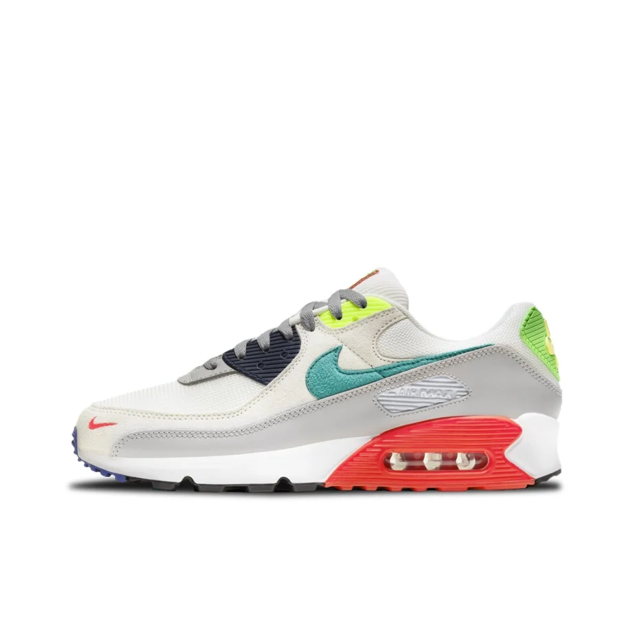 

Кроссовки Nike Air Max 90 «Evolution Of Icons» DA5562-001