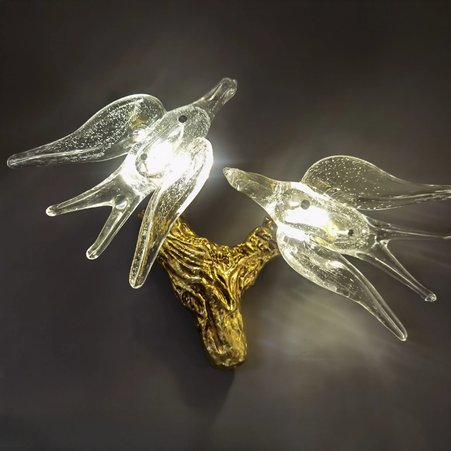 

Nordic light luxury, all copper swallows, bird wall lamps, living room, corridor, bedroom, bedside stairs