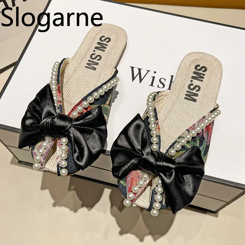 2026 New Summer Fashion Sandals Women Pearl Chain Slippers Girls Outdoor Roman Sandals Pear Dress Shoes Butterfly Slides
