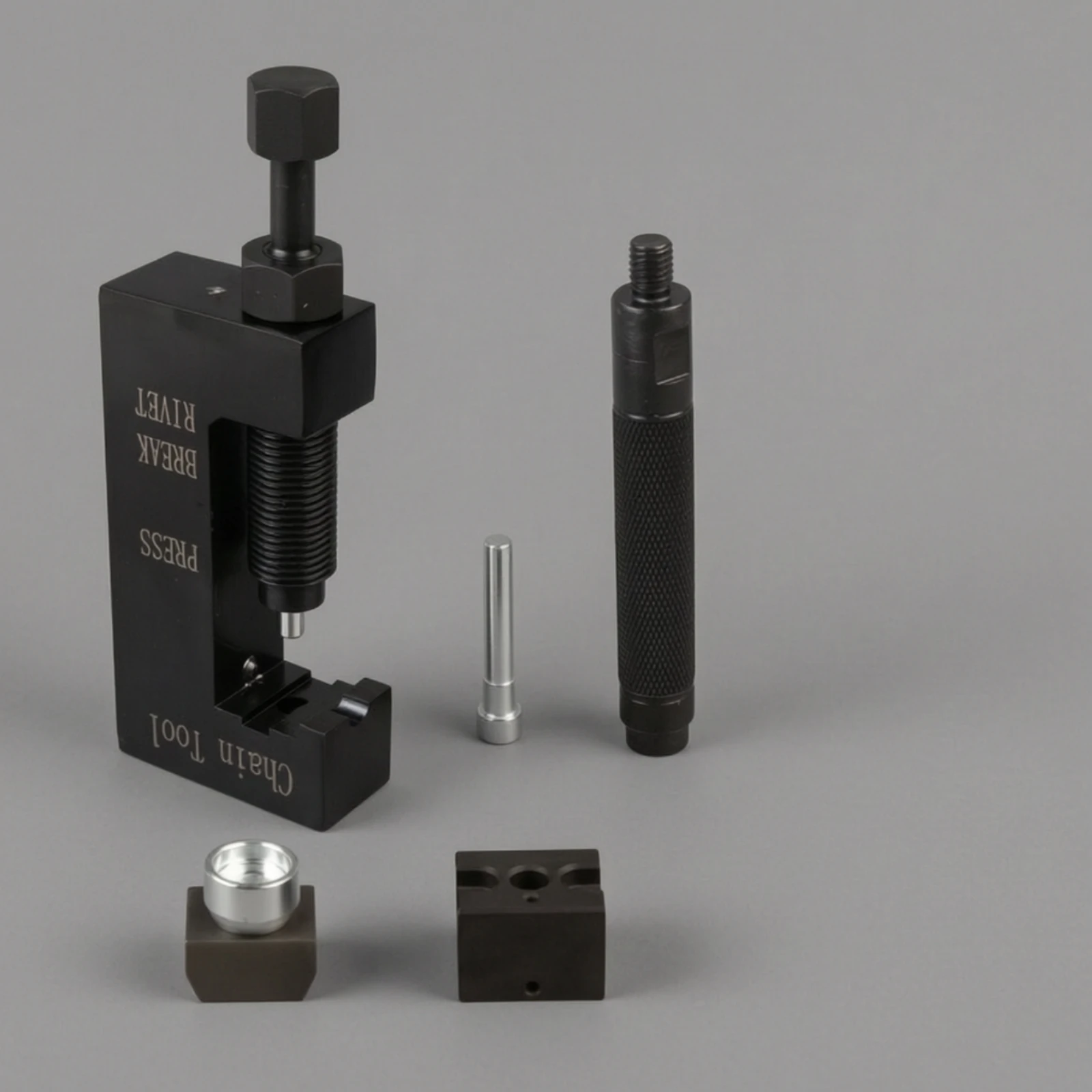 Chain Breaker Rivet Press Screw-Driven Chain Breaker with Adapter Blocks Heavy-Duty Universal for Mechanics, Garage, Workshop