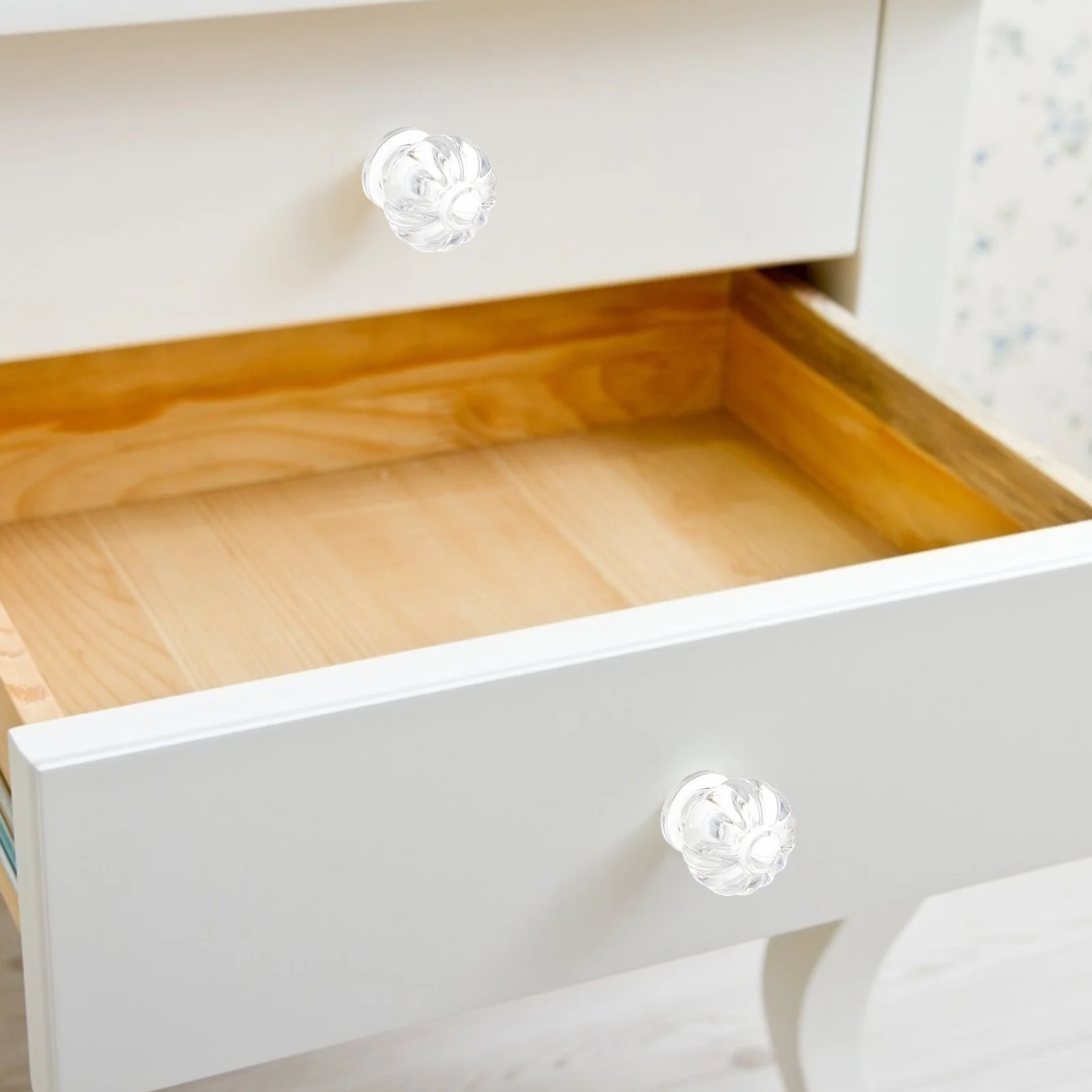 

8pcs Crown Drawer Knobs Premium Acrylic Furniture Handles Decorative Cabinet Pulls For Dresser Cupboard Wardrobe Closet Bathroom