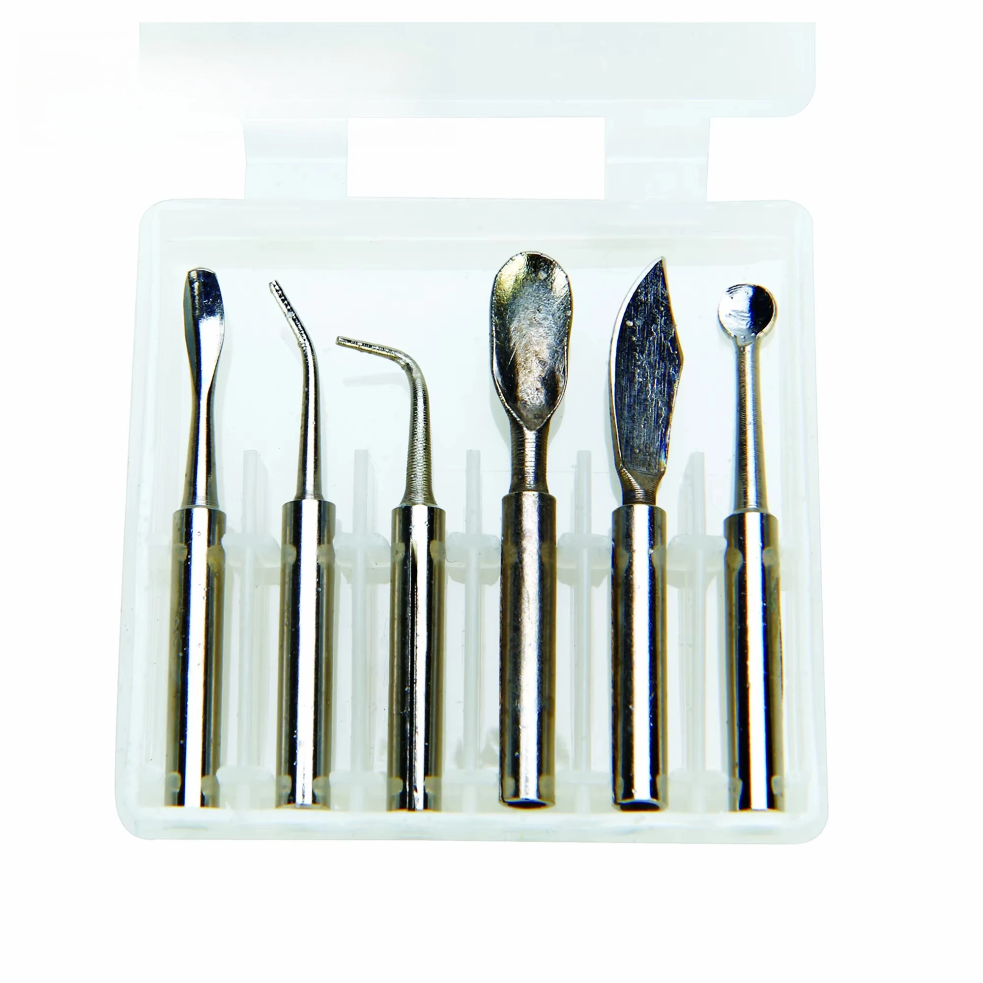 Рисунок 3 - Лабораторные инструменты