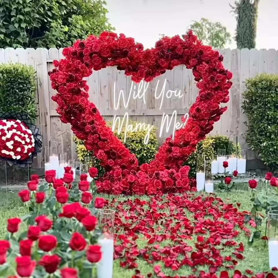 2,3x2,4m Herzförmiger Blumenbogen Roter Wegbogen Herzförmiger Rahmen Hintergrund für Heiratsantrag Brautpartydekoration – Detail 4