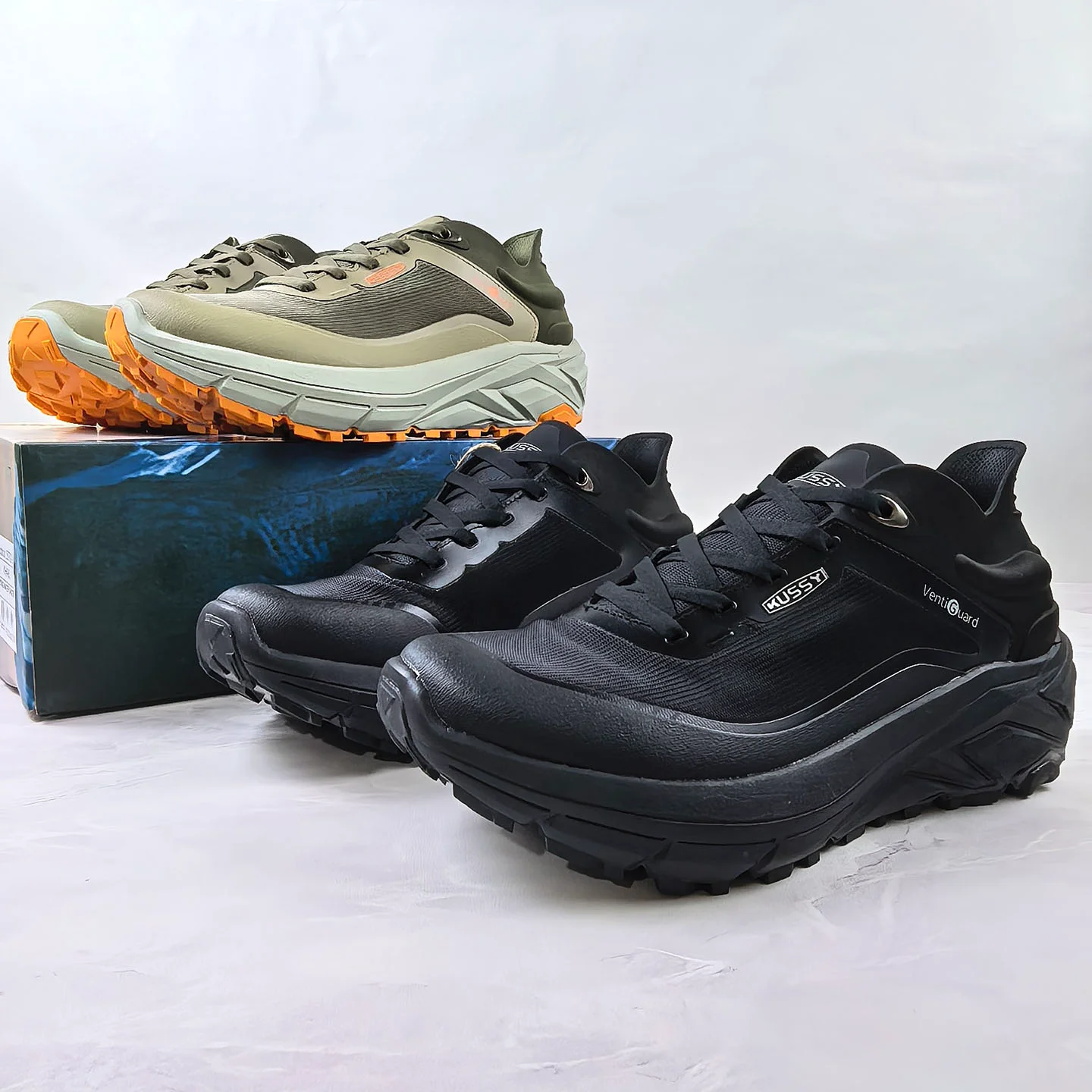 New Mens Running Shoes Mens Casual Sneakers Non-slip Breathable Walking Shoes Lightweight Sneakers Outdoor Walking Shoes