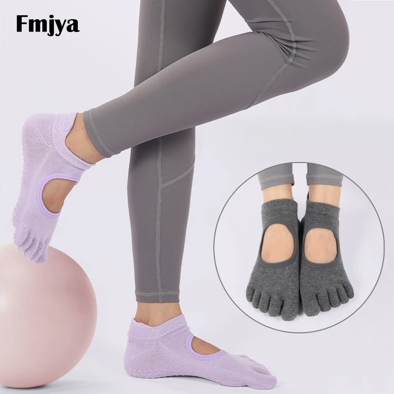 

Women Pilates Toe Socks Anti-Slip Breathable Backless Ankle Five Finger Ballet Dance Sports Yoga Socks for Fitness Gym