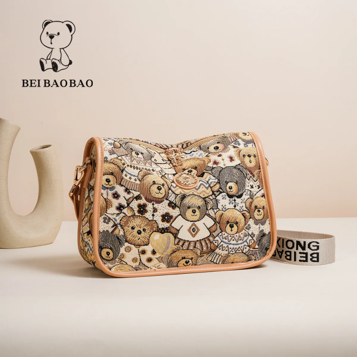 2024 New Single Shoulder Bag, Unique Cartoon Fashion Contrast Color Crossbody Bag, Women's Bag, Little Bear Bag, Handbag