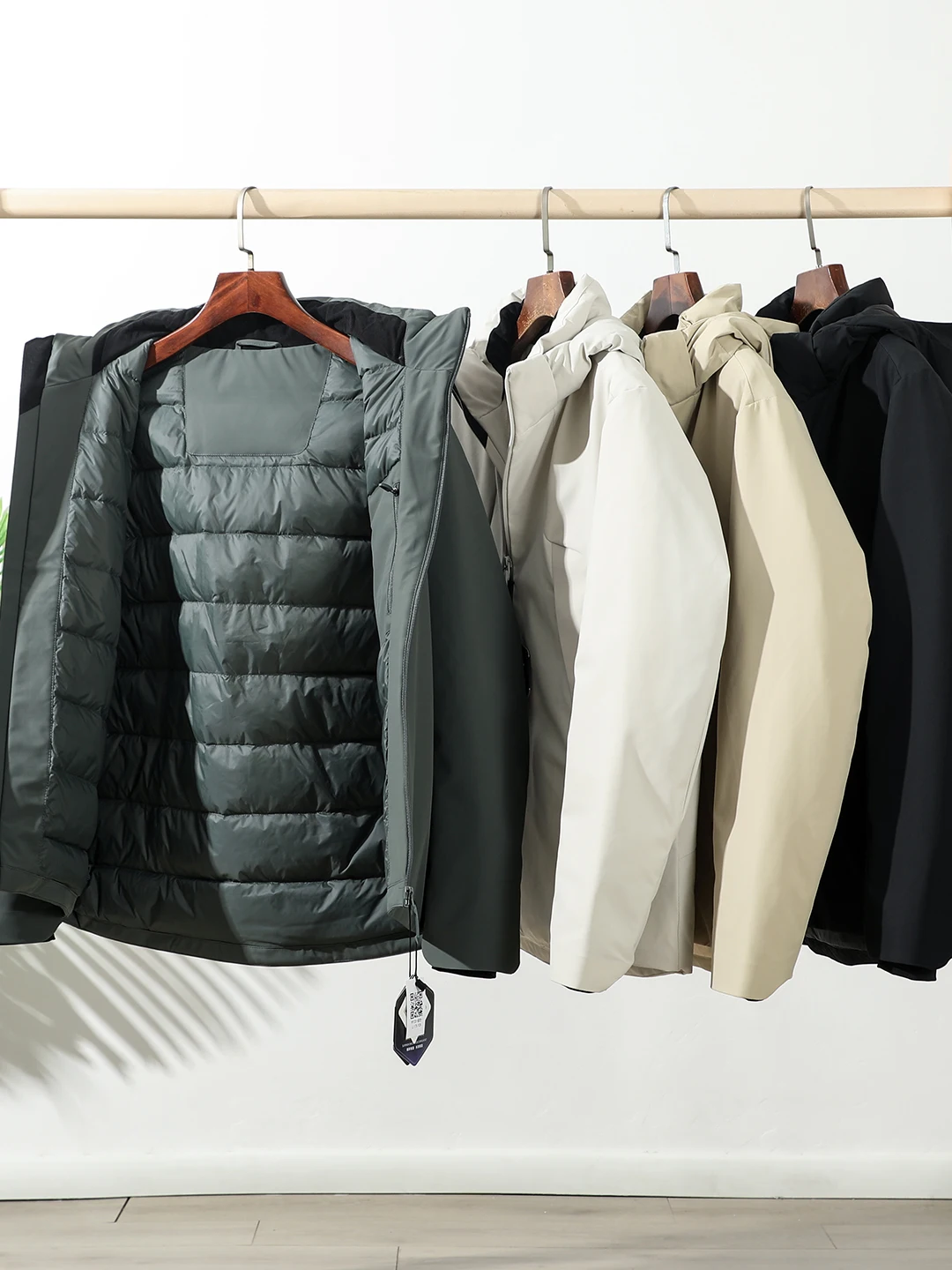 

90% Goose down Jaet Men's Autumn Winter Warmth Outdoor Windproof Water-resistant Casual Sle Zipper Closure Regular Fit