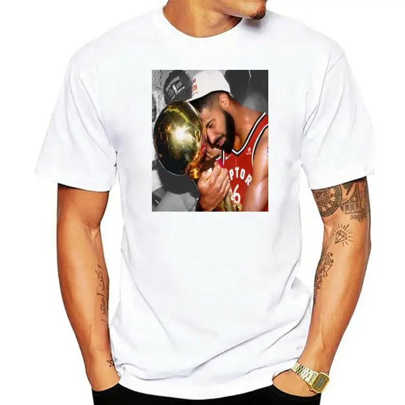 RAPPER DRAKE WITH TORONTO CHAMPIONSHIP TROPHY Mens Shirt MANY OPTIONS