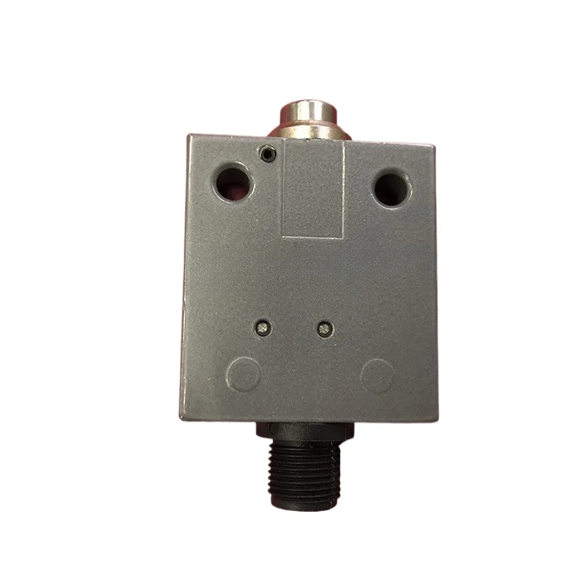 

14CE102-3 limit switch brand new original genuine