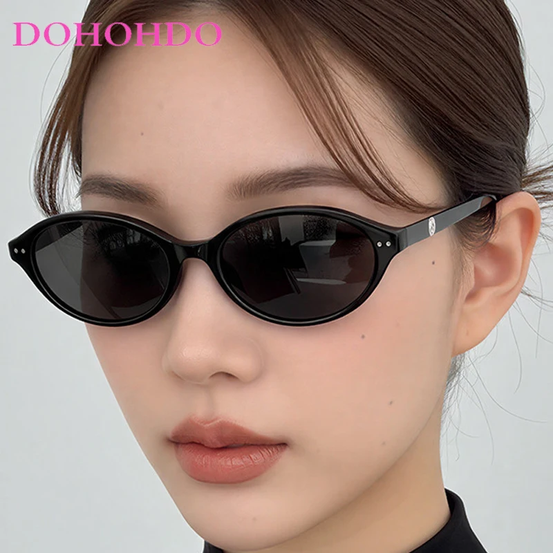 

Classic Small Frame Oval Rice Nail Sunglasses Women Trendy Luxury Designer Men Sunglass Outdoor Summer Traveling Glasses UV400