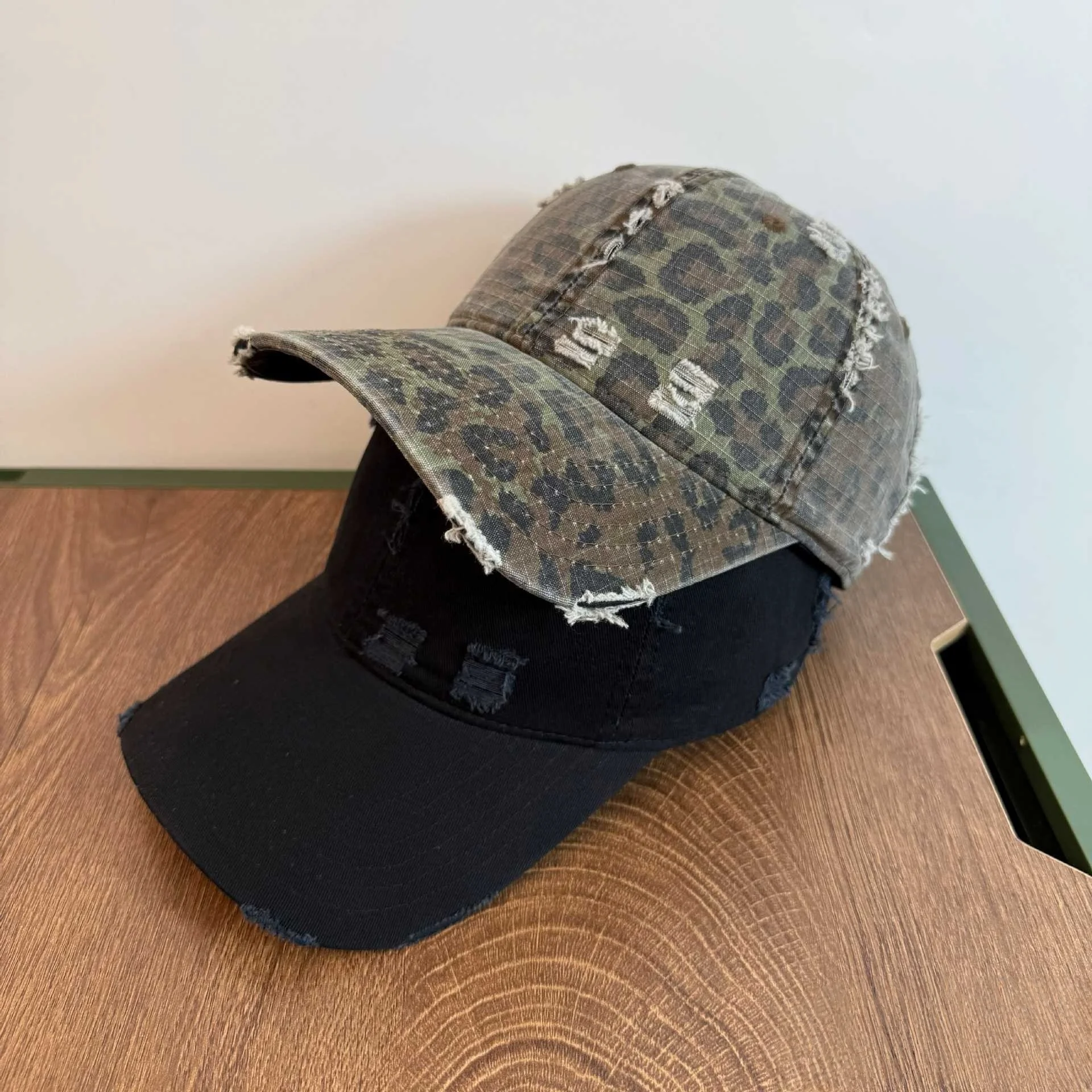 

Fashionable Washed Retro Camouflage Baseball Cap, Sun Protection and Shading Baseball Cap, Breathable Sun Cap