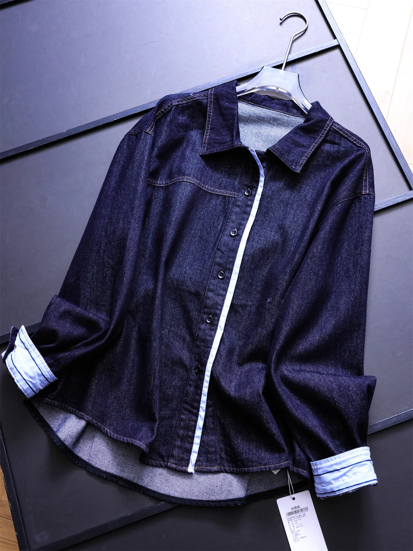 

Casual Style Color Block Long Sleeve Loose Fit Slimming Versatile Denim Jacket mid Length Women's Shirt B311 for Autumn Season