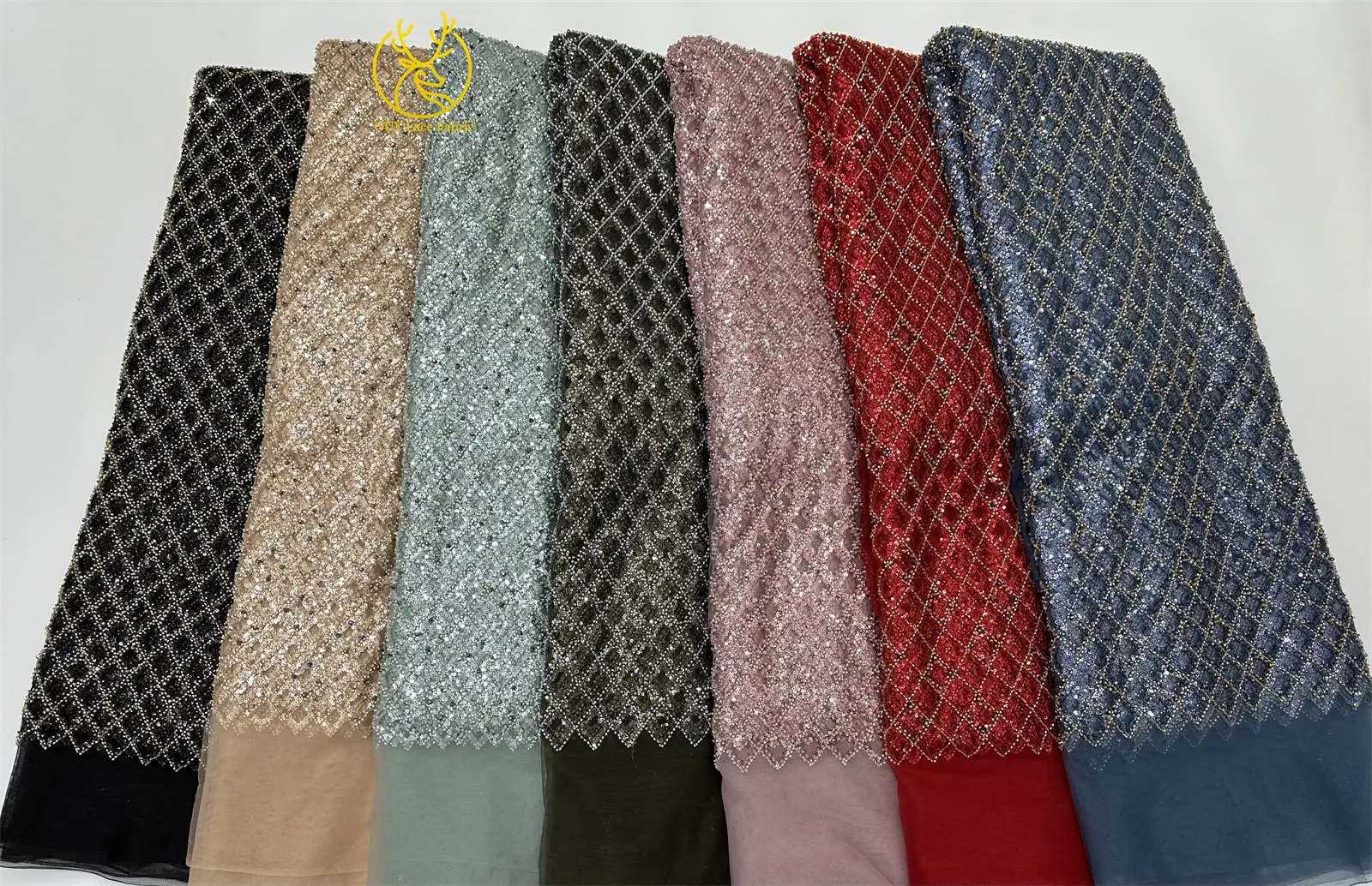Roter afrikanischer Spitzenstoff, französischer Mesh-Spitzenstoff mit Pailletten und Perlen für Party- und Abendkleider, zum Nähen von afrikanischen Spitzenstoffen für Damen – Detail 3