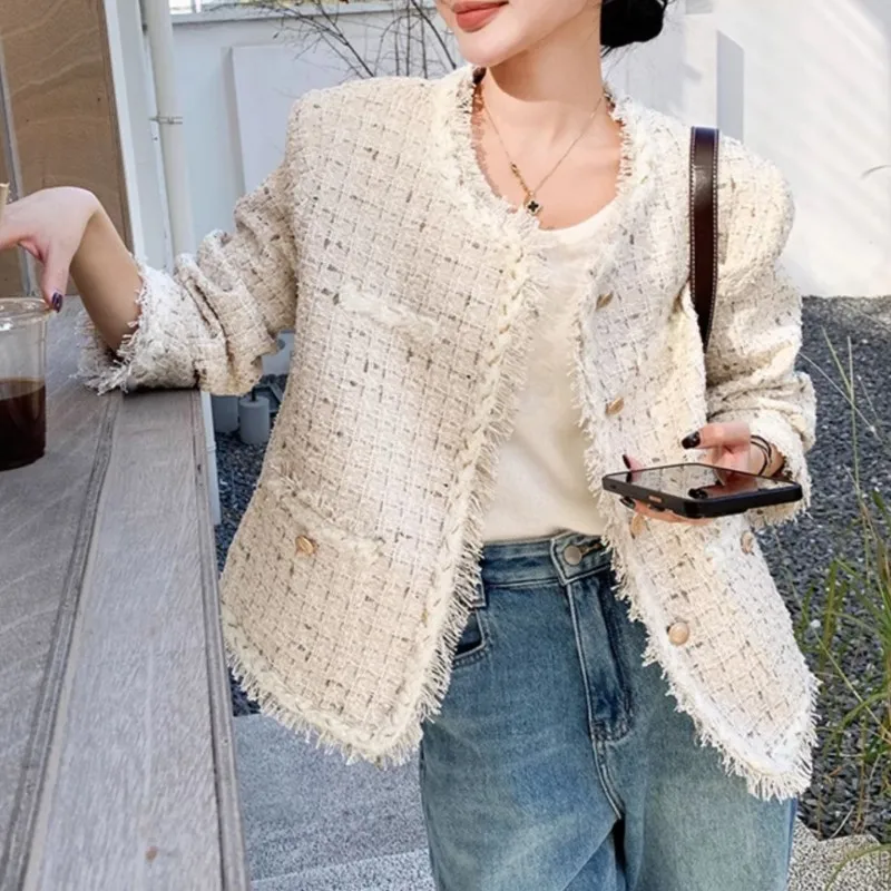 

Beige white coat female spring/Autumn 2024 new tweed girl fringe jacket