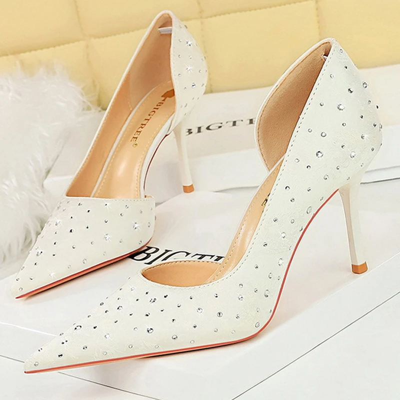 BIGTREE Shoes Rhinestone Design Kitten Heels Women 8 Cm Pumps Silk Satin Luxury High Heels Stilettos Banquet Shoes Plus Size 43