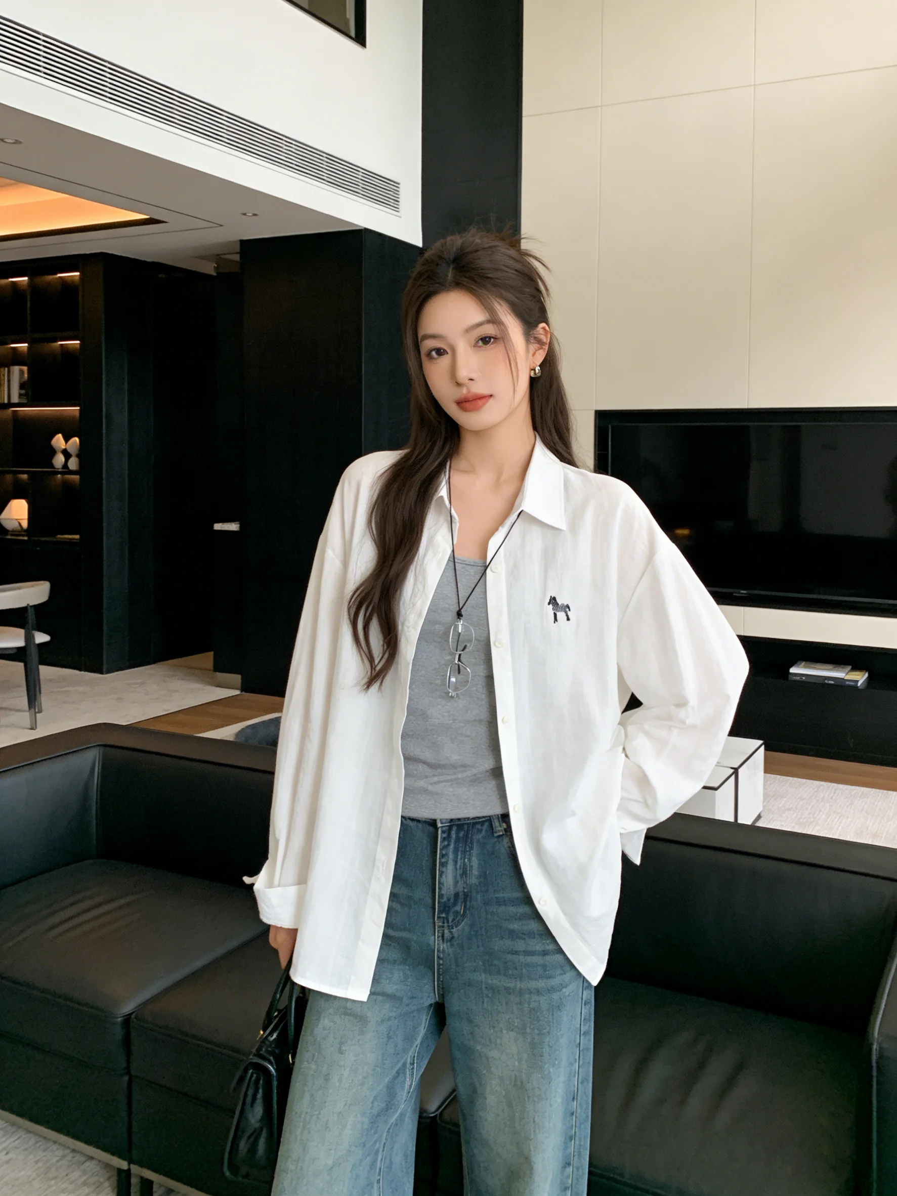 

Casual Style Spring Minimalist Color Sun Protection Shirt Embroidery Design Layering Tank Top Two-Piece Set Women