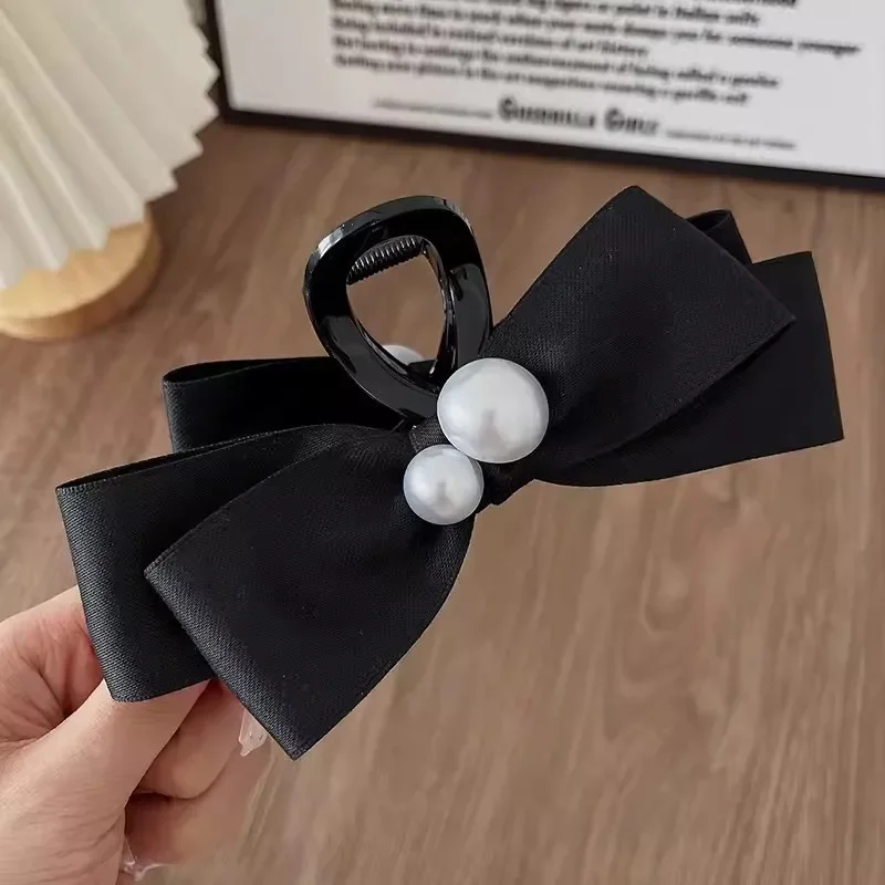 Exquisite Pearl Large Bow Grasp Clip Large Elegant Crab Ponytail Braid Claw Clip Trendy Sweet Girl Hair Clip Hair Accessories