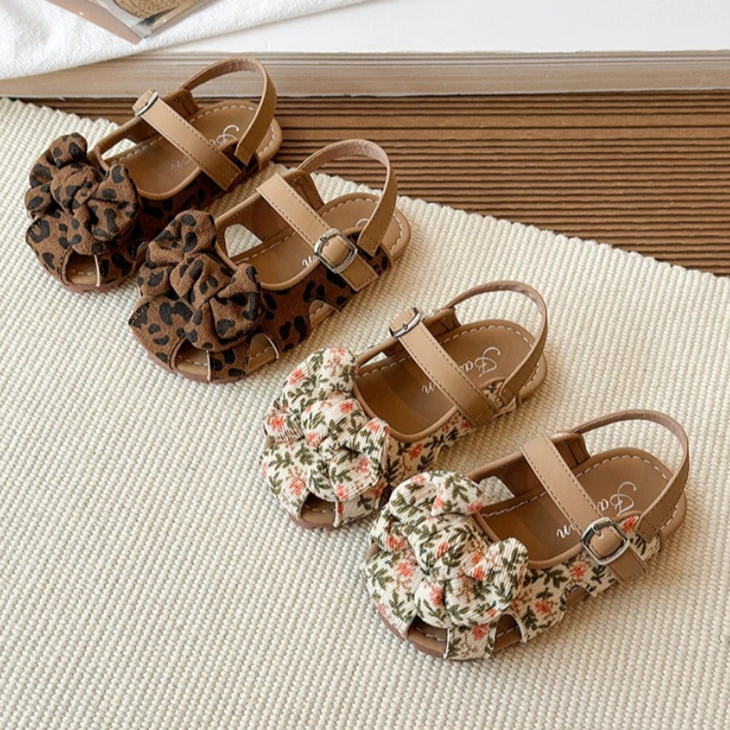 Summer Girl Princess Sandals 2026 New Korean Version Baby Soft ShoeRetro Daily Girl Anti Slip Baotou Anti Collision ChildSandal