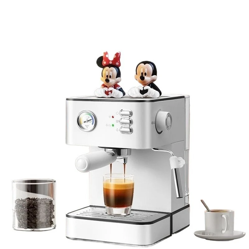 Retro home concentrated Italian semi-automatic coffee machine metal body milk foam integrated small