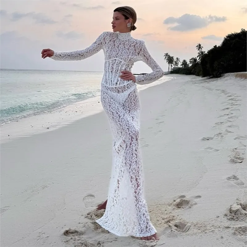 نمط جديد من فستان شفاف طويل منقوش بالدانتيل