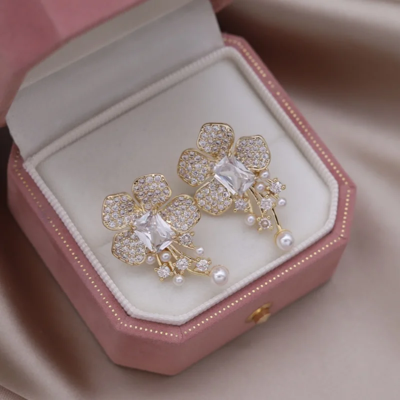 South Korea new design fashion 14K gold plated luxury zircon flower pearl earrings elegant women's evening party accessories