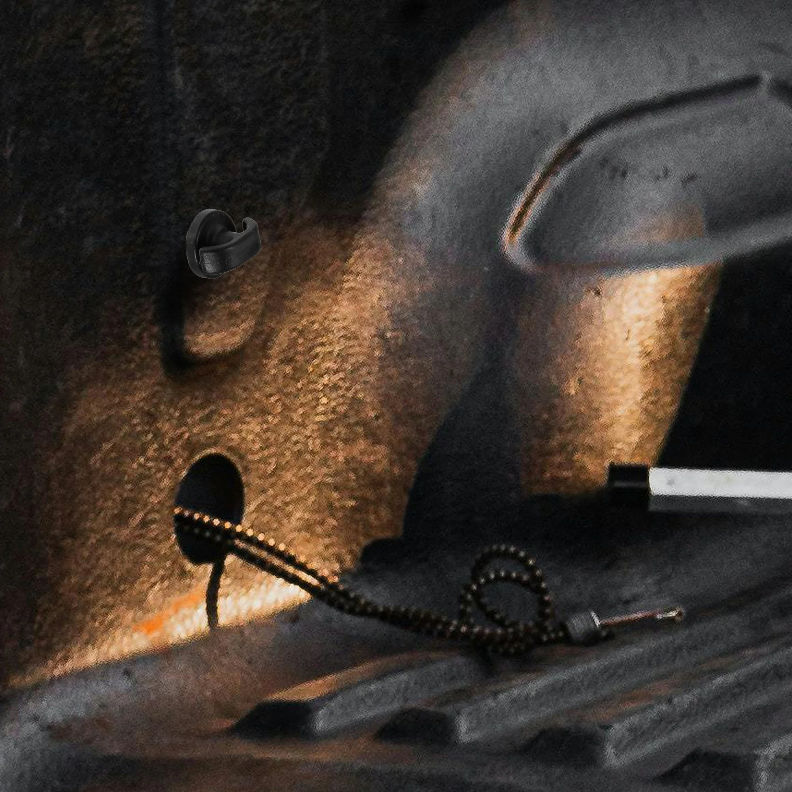 

4Pcs Car Trunk Equipment Hook Original Design Flat Upright Installation Trunk Hanging Hook for Shopping Bags Cargo Net Camping