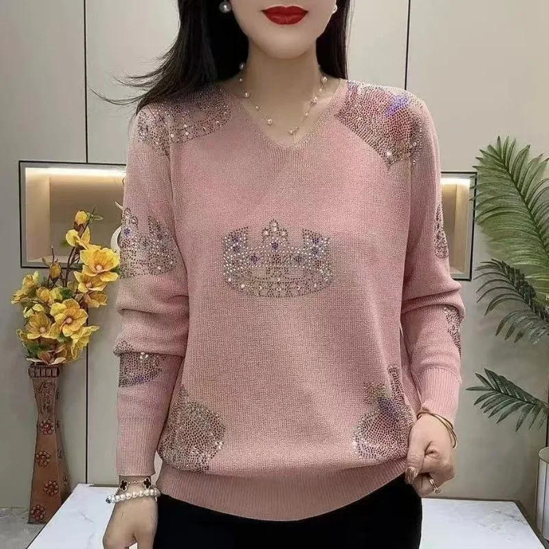 

Women's New Autumn Spliced V-neck Diamond-encrusted Loose Fashionable Bottoming Knitted Sweater Top