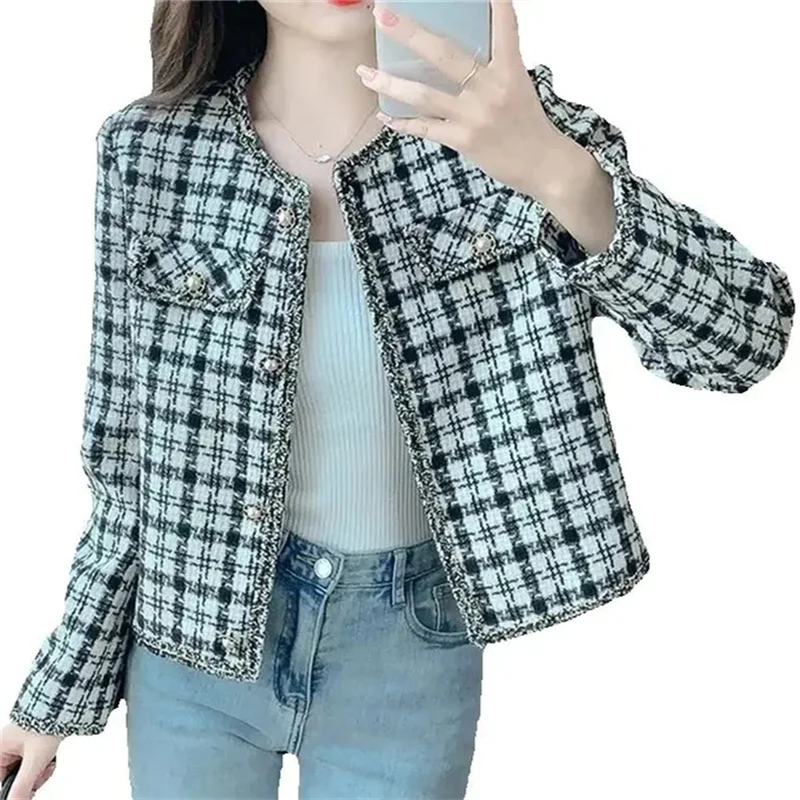 

Vintage Cropped Tweed Jacket Women Elegant Blazer 2025 New Korean Single Breasted Short Coats Autumn Chic Plaid Suit Outerwear