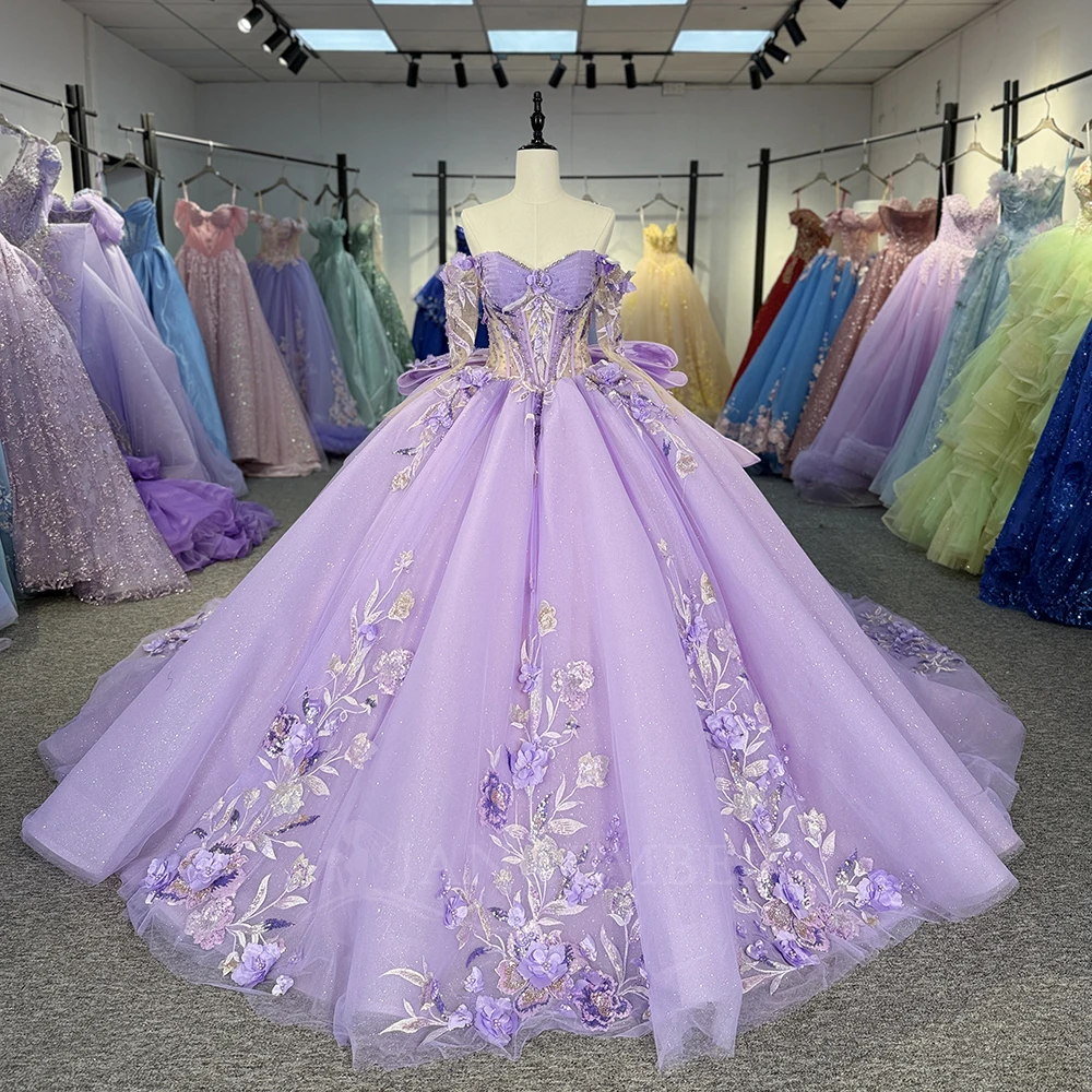 فساتين Quinceanera مخصصة من Vestidos De 15 Quinceañera من الدانتيل للأميرة فستان عيد ميلاد للنساء فستان حلو 16 بأكمام طويلة