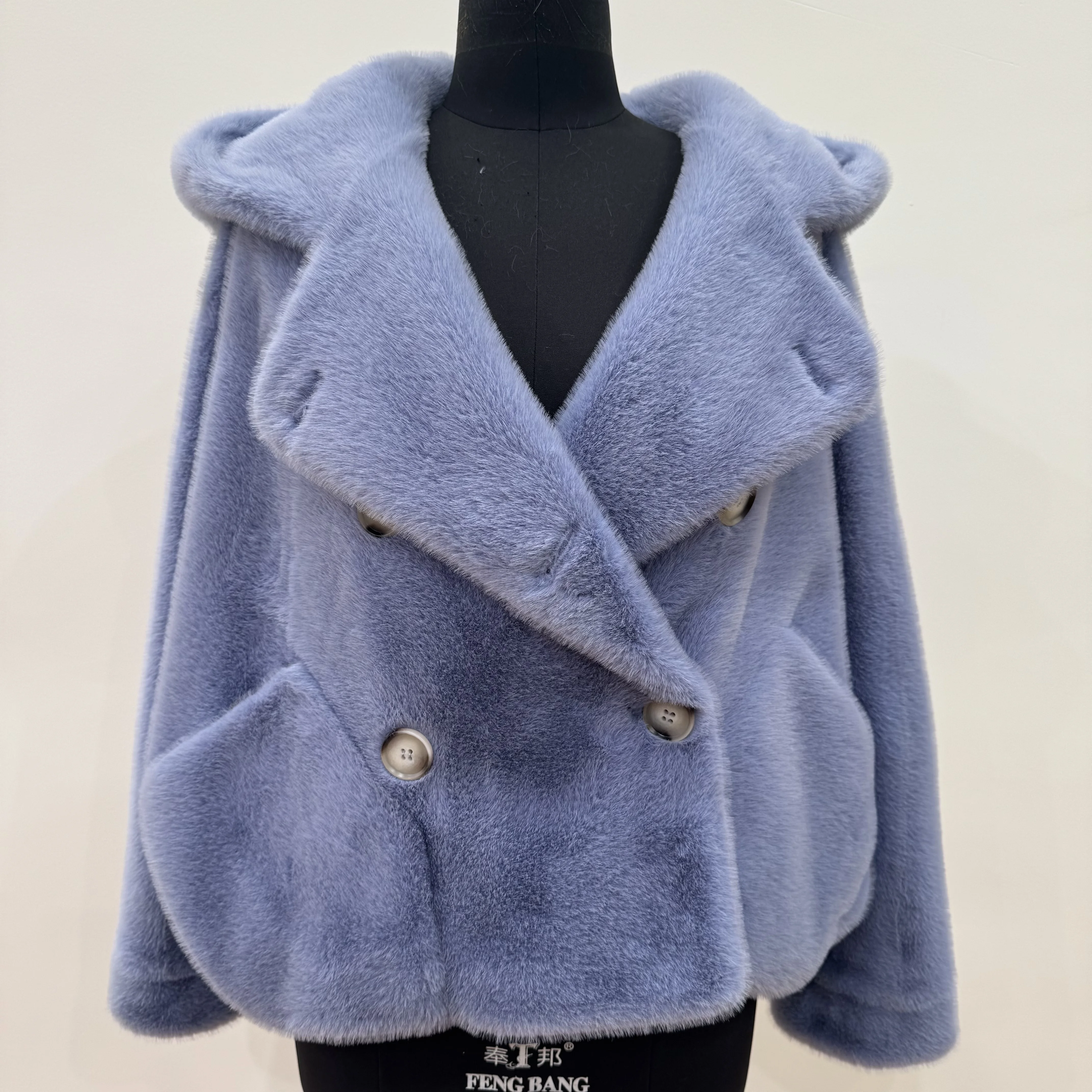 여성 겨울 짧은 모피 코트 밍크 벨벳 후드 루즈 버전의 새로운 환경 친화적인 패션 코트