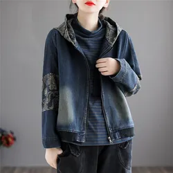Literature art Vintage splicing denim short jacket women spring autumn new hooded embroidery jean coat Female loose Clothes T446