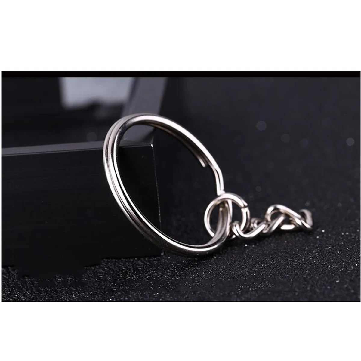 

100pcs Metal Split Twisted Round Keychain Key Holder Chain Hanging Ring Nickel Sturdy Durable Creative Decorative Bag Keychain
