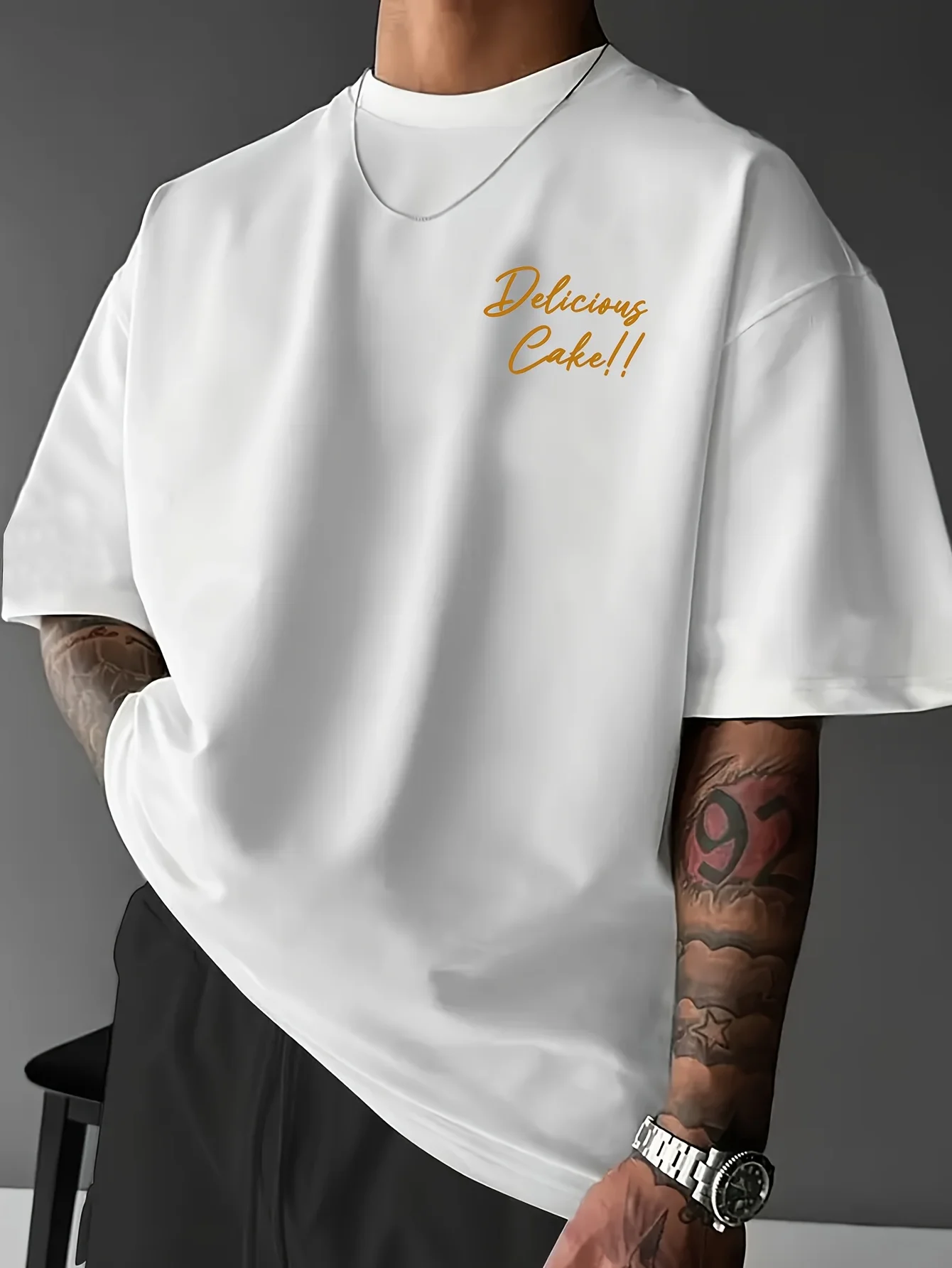 

Mens Vintage Poster T-Shirt Casual Style Regular Fit Round Neck Portrait Pattern 200Gsm Polyester Knit Fabric