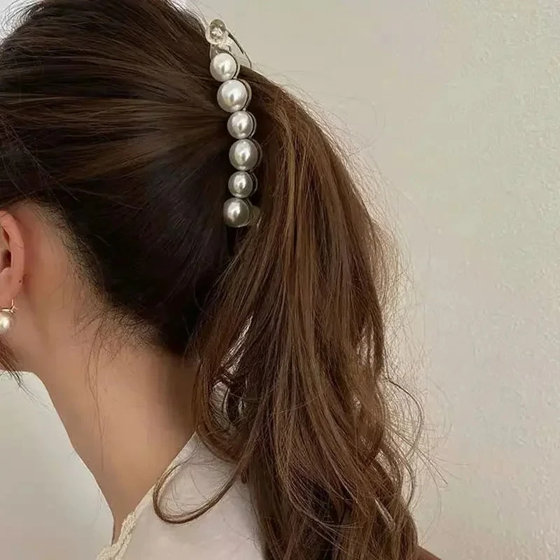 أنيقة اللؤلؤ الموز كليب Ins موضة الموز كليب عمودي كليب تويست ذيل حصان حامل دبوس بسيط غطاء الرأس إكسسوارات الشعر