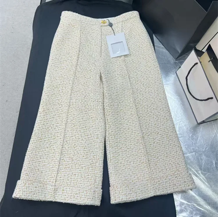 Customized European-style women's clothing 2025 Winter new style Long-sleeved V-neck tweed Single-button coat set