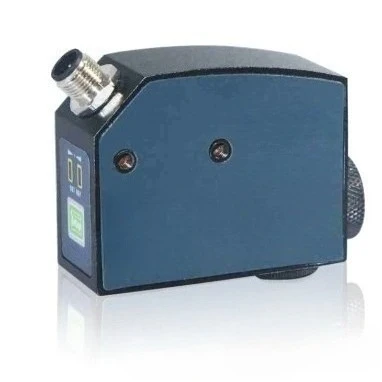 Servo correction controller  drives DC servo motor PD403L150T detection sensor